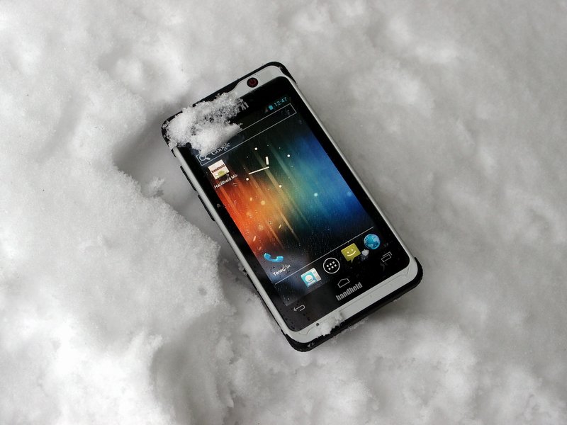 Nautiz X1 - Защищенный по IP67 смартфон с ОС Android на базе двухъядерного процессора, -20 °C ~ + 60 °C, , зима 2015 