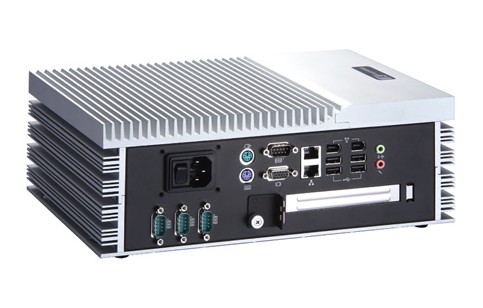 AXIOMTEK eBOX830-831-FL. Промышленный компьютер c пассивным охлаждением на базе Intel Core 2 Duo до 1.5 ГГц
